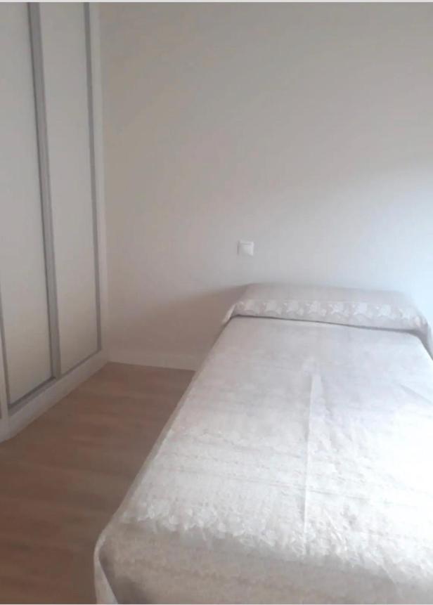 Apartamento Nuevo Duplex Santa Cruz de la Zarza Екстериор снимка