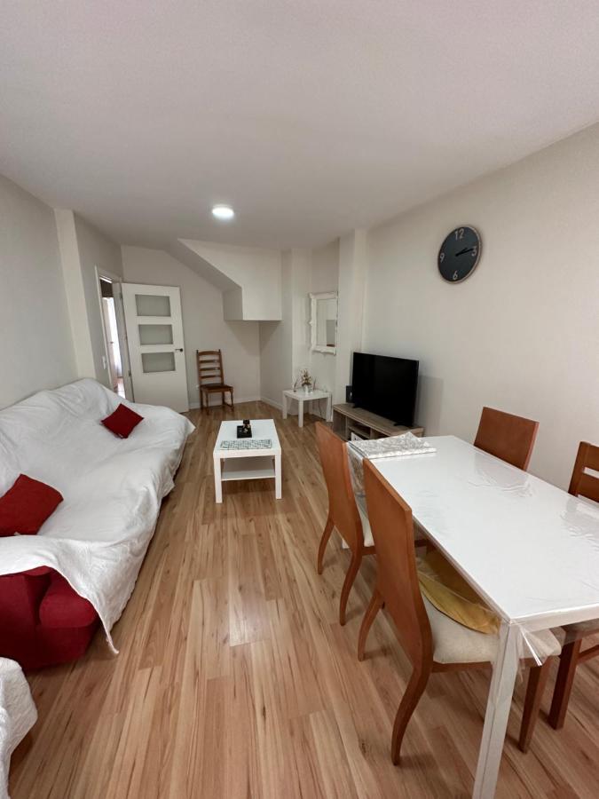 Apartamento Nuevo Duplex Santa Cruz de la Zarza Екстериор снимка
